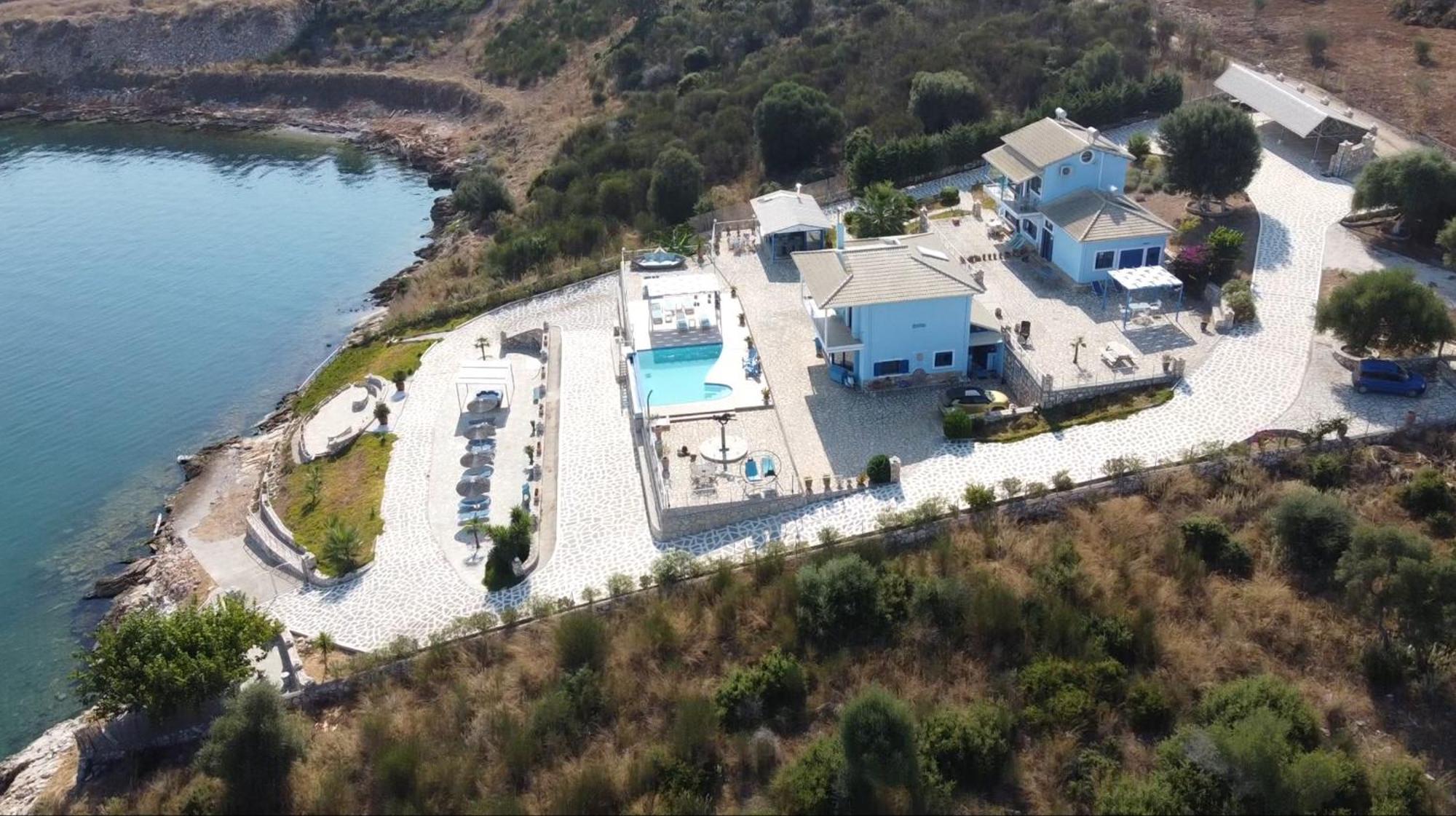 Iris Villas Sparton Exterior photo